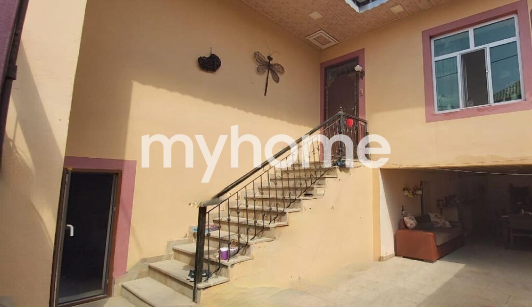 Binəqədi qəsəbəsində 160m² həyət evi satılır Binəqədi qəsəbəsində 160m² həyət evi satılır