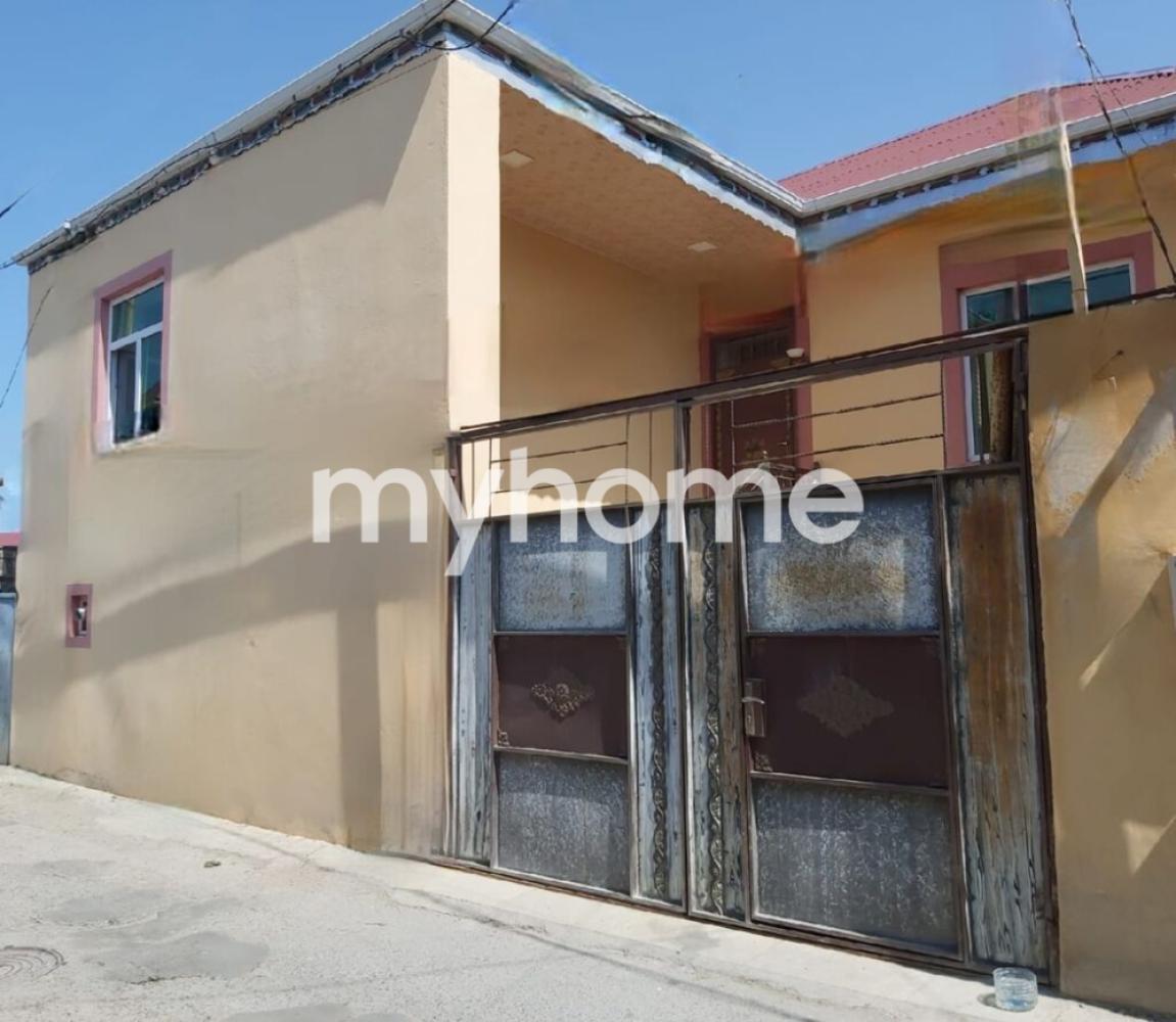 Binəqədi qəsəbəsində 160m² həyət evi satılır Binəqədi qəsəbəsində 160m² həyət evi satılır