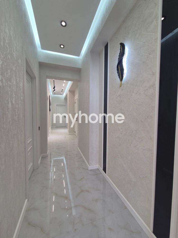 Yeni Yasamal qəsəbəsində 120m² mənzil satılır Yeni Yasamal qəsəbəsində 120m² mənzil satılır
