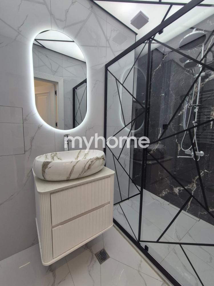 Yeni Yasamal qəsəbəsində 120m² mənzil satılır Yeni Yasamal qəsəbəsində 120m² mənzil satılır