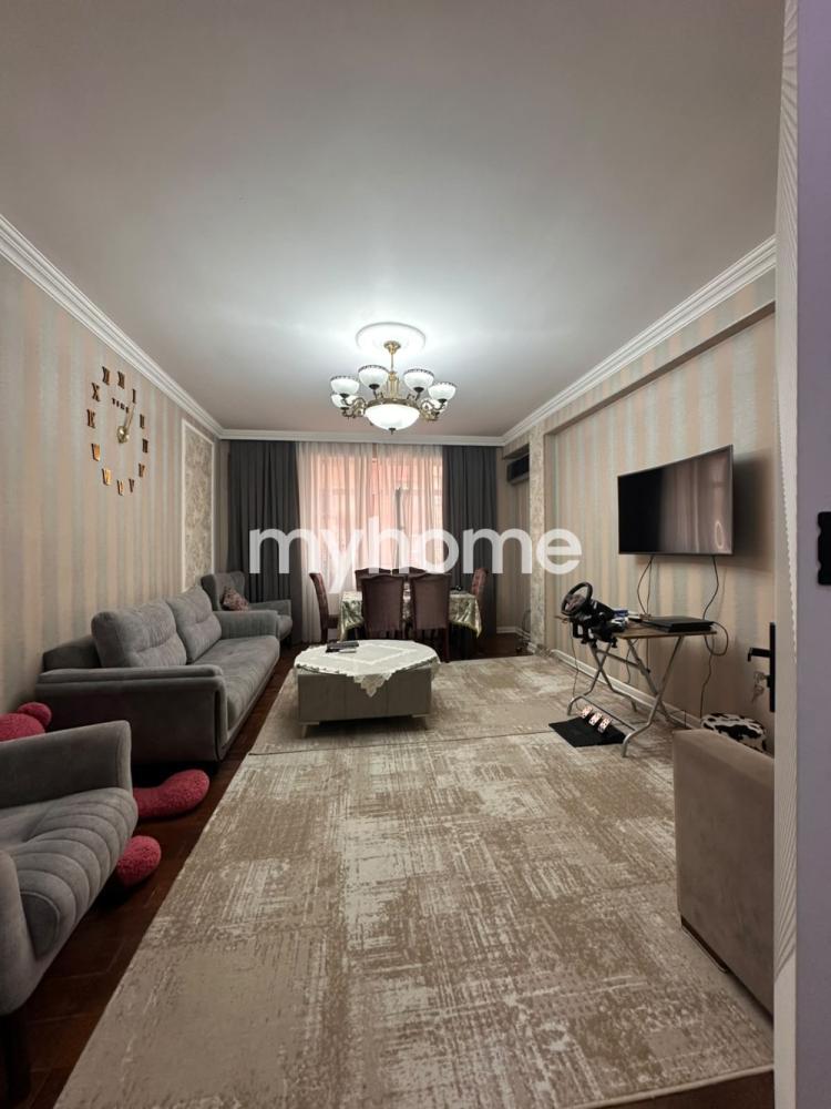 Yeni Yasamal qəsəbəsi 115m² mənzil satılır