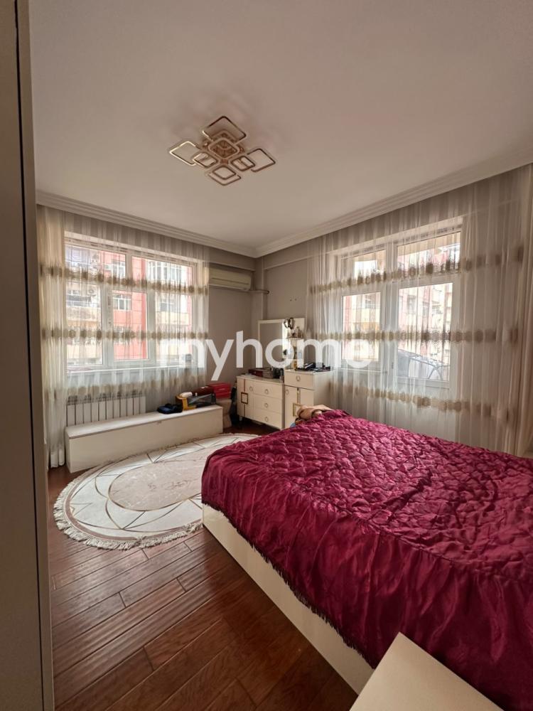 Yeni Yasamal qəsəbəsi 115m² mənzil satılır