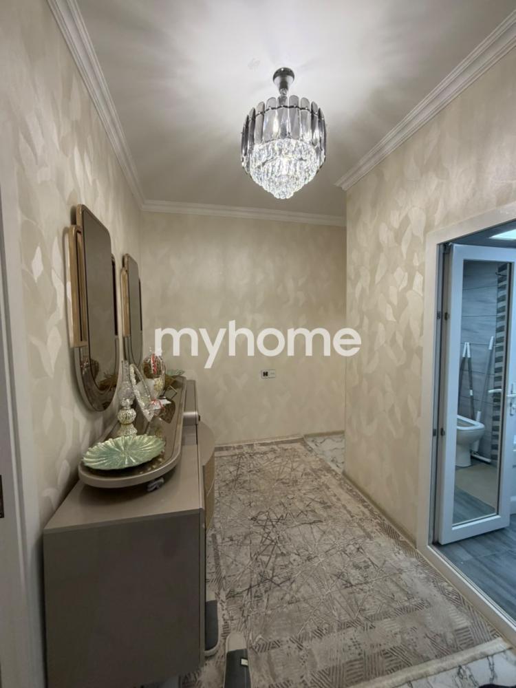 Yeni Yasamal qəsəbəsi 65m² mənzil satılır