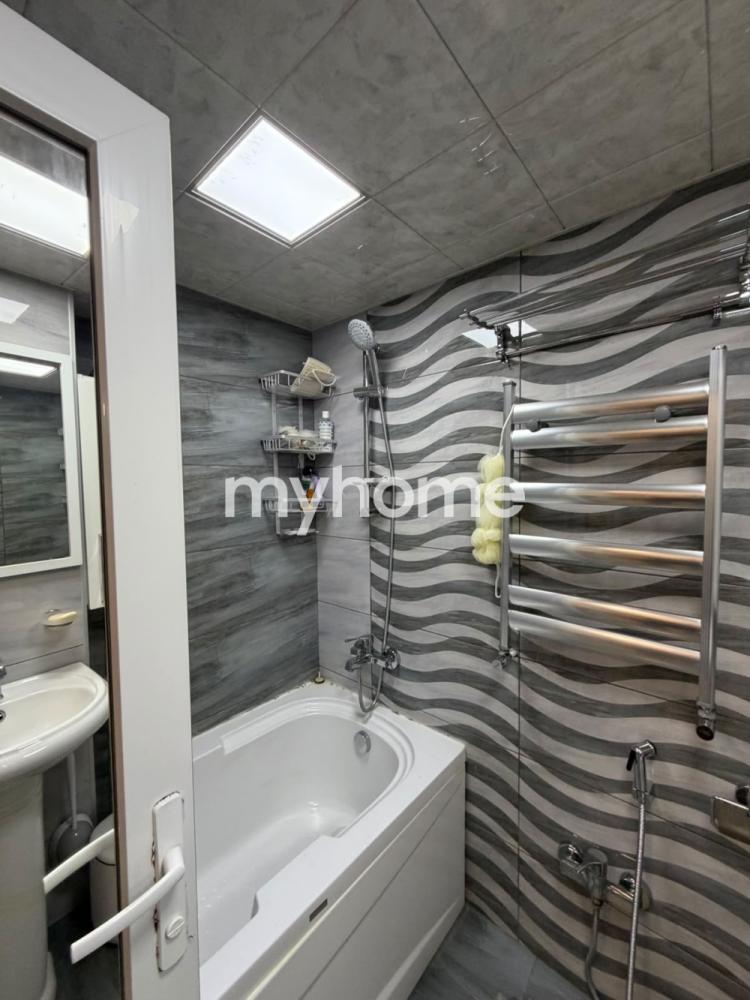 Yeni Yasamal qəsəbəsində 65m² mənzil satılır Yeni Yasamal qəsəbəsində 65m² mənzil satılır