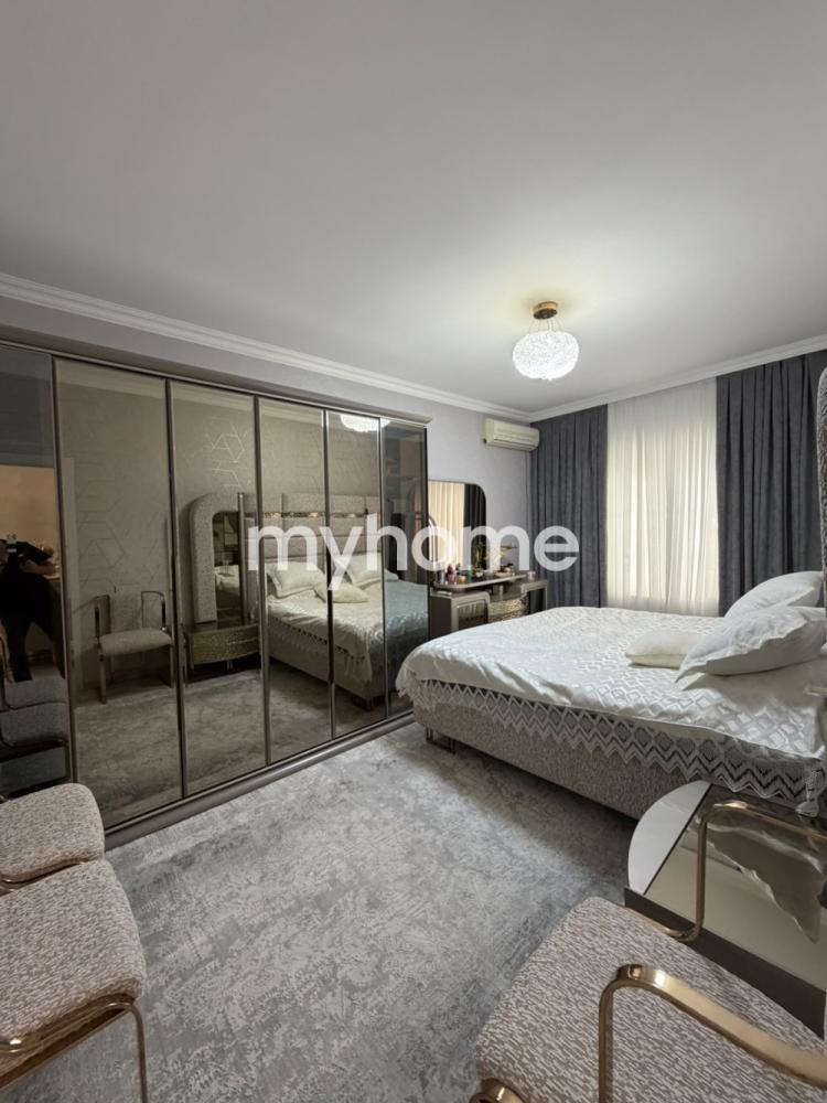 Yeni Yasamal qəsəbəsi 65m² mənzil satılır