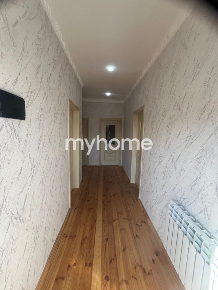 Buzovna qəsəbəsində 100m² həyət evi satılır Buzovna qəsəbəsində 100m² həyət evi satılır