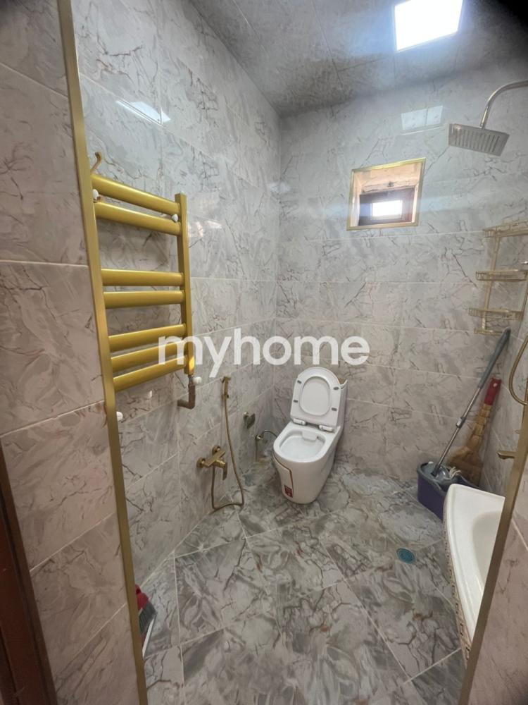 Buzovna qəsəbəsində 100m² həyət evi satılır Buzovna qəsəbəsində 100m² həyət evi satılır