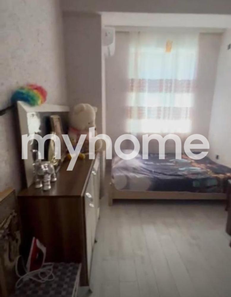 Masazır qəsəbəsi 48m² mənzil satılır