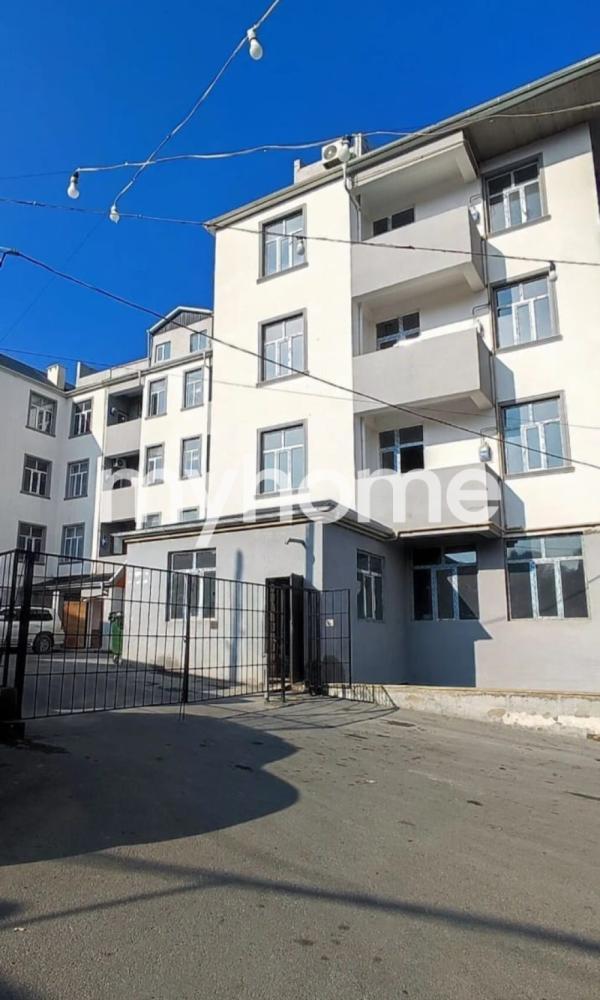 Masazır qəsəbəsi 48m² mənzil satılır