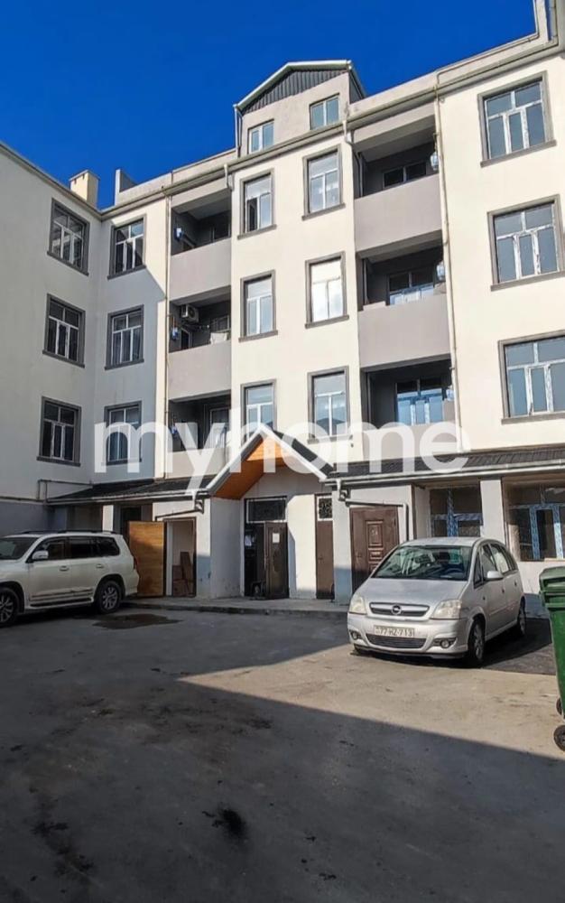 Masazır qəsəbəsi 48m² mənzil satılır