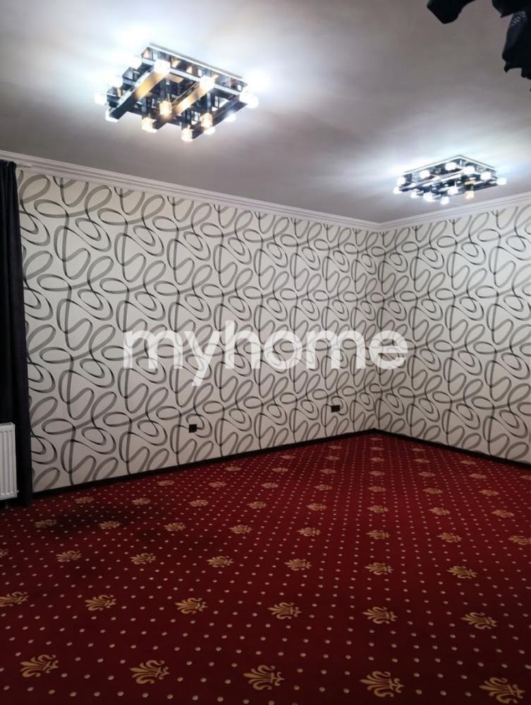 Məmmədli qəsəbəsi 80m² mənzil satılır