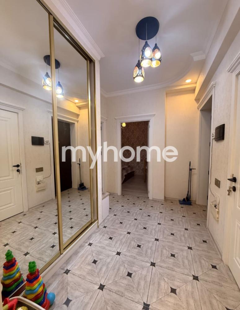 Əhmədli qəsəbəsində 76m² mənzil satılır Əhmədli qəsəbəsində 76m² mənzil satılır