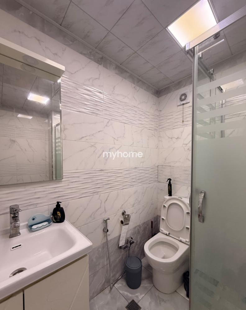 Əhmədli qəsəbəsində 76m² mənzil satılır Əhmədli qəsəbəsində 76m² mənzil satılır