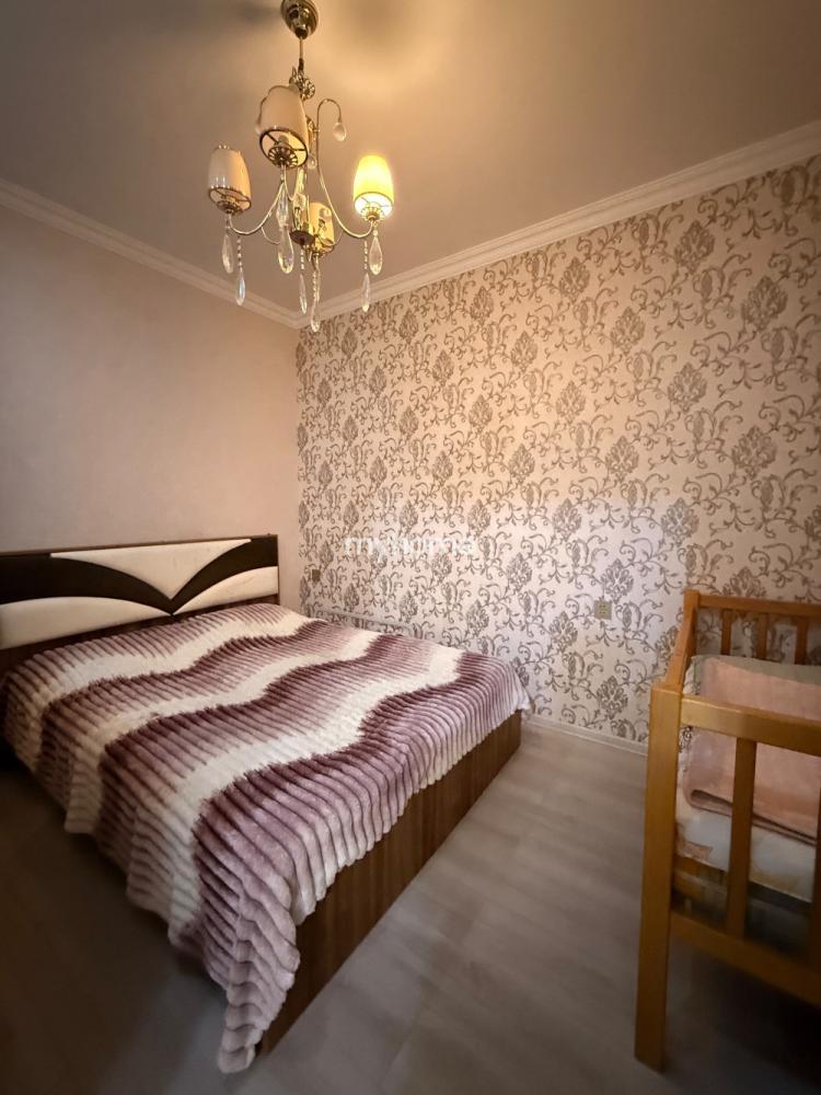 Əhmədli qəsəbəsində 76m² mənzil satılır Əhmədli qəsəbəsində 76m² mənzil satılır