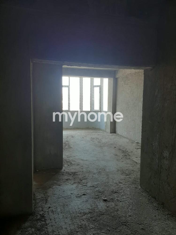 Xırdalan şəhəri 63m² mənzil satılır