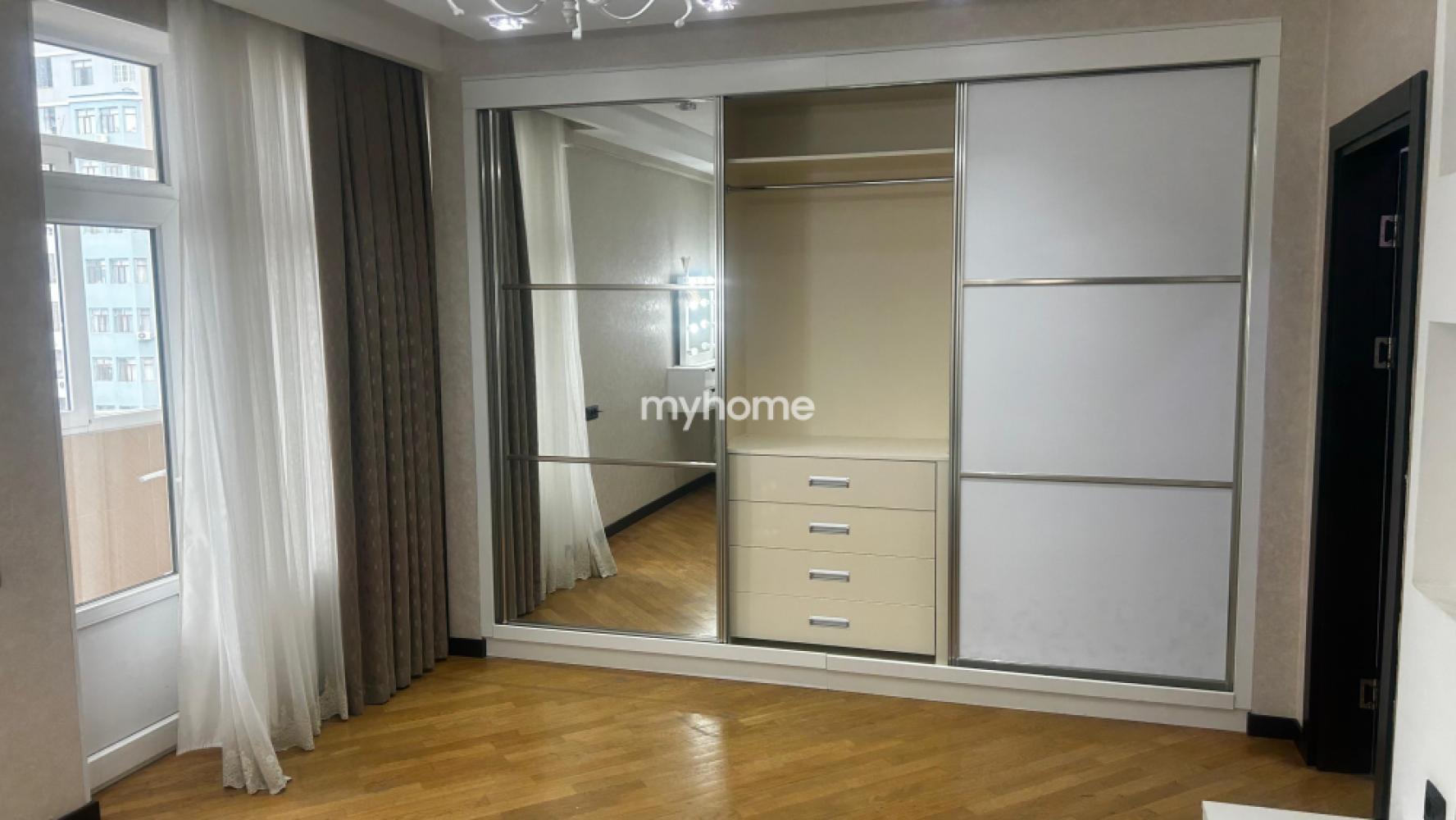 8-ci kilometr qəsəbəsində 120m² mənzil kirayə verilir 8-ci kilometr qəsəbəsində 120m² mənzil kirayə verilir