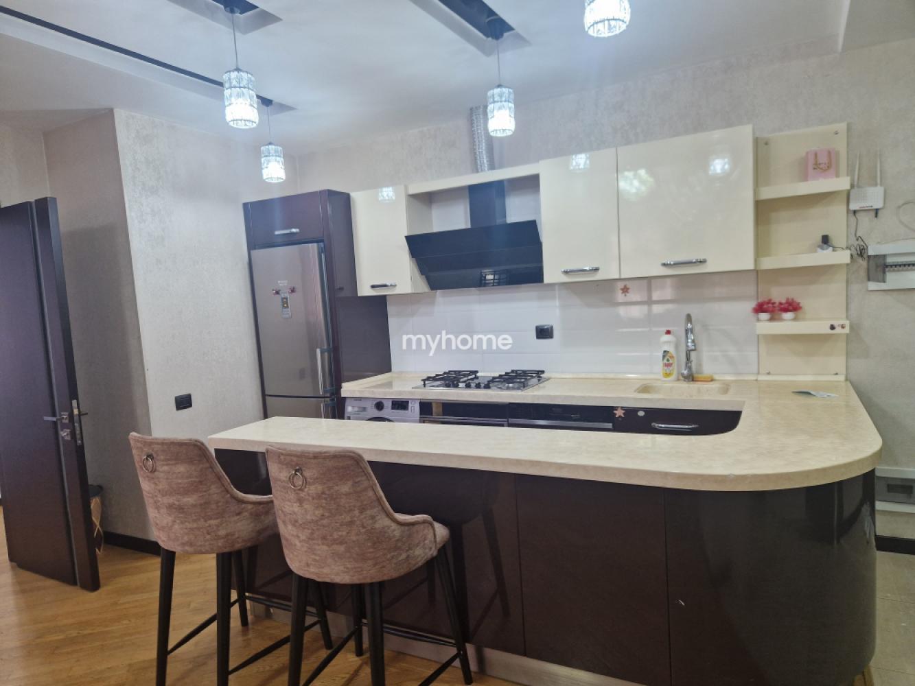 8-ci kilometr qəsəbəsində 120m² mənzil kirayə verilir 8-ci kilometr qəsəbəsində 120m² mənzil kirayə verilir